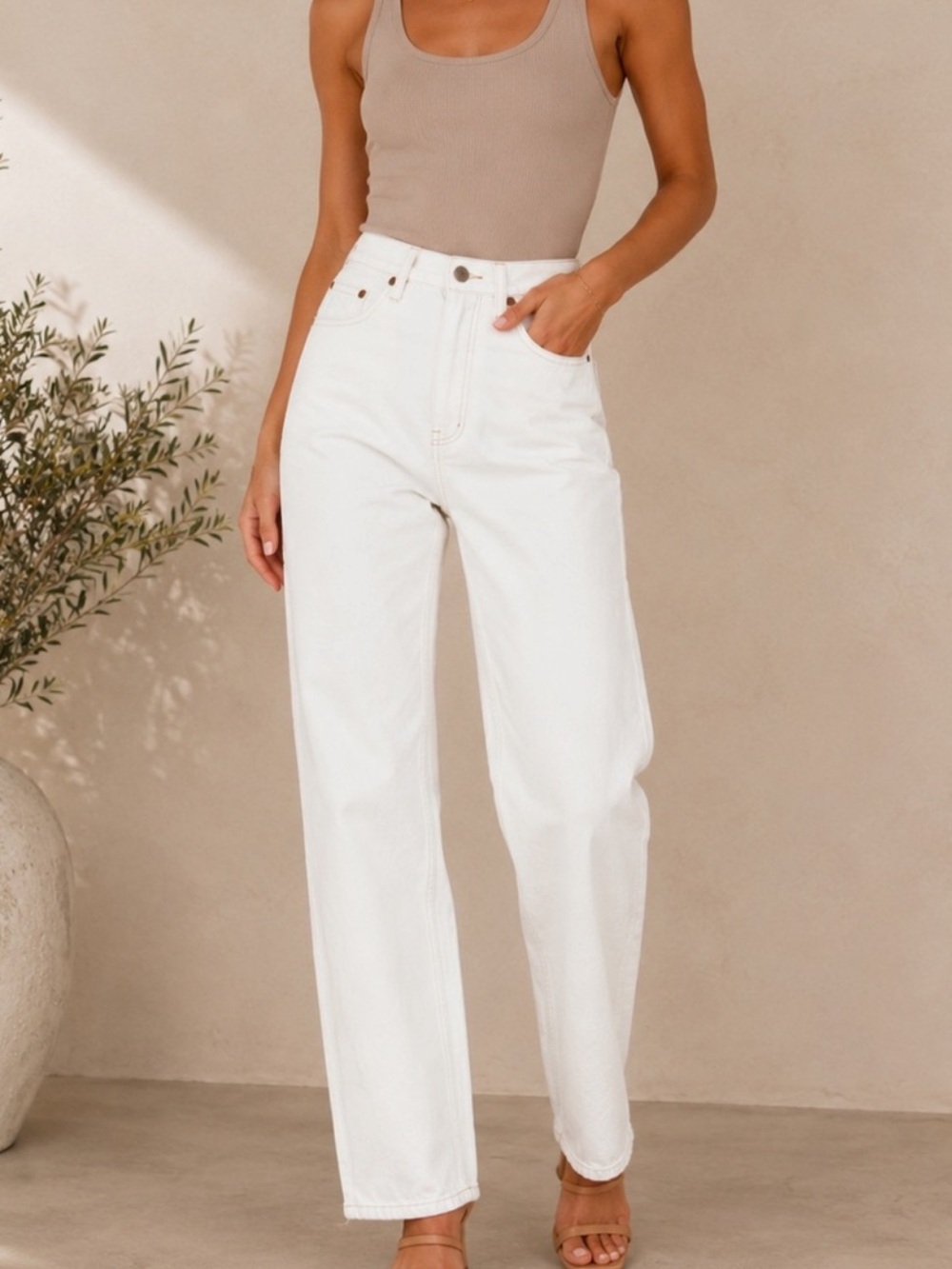 New Re/Done High Rise Straight Leg Cotton Blend Jeans in White Size 29